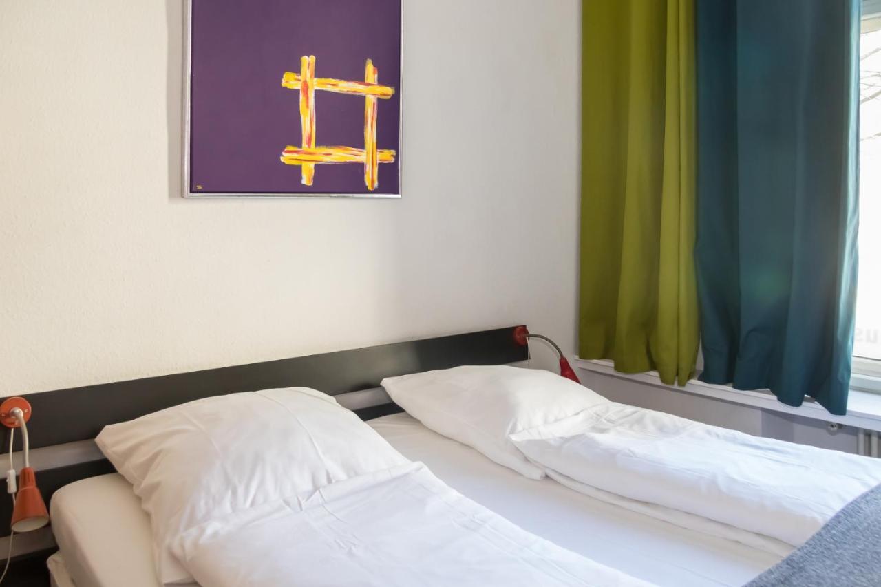 Pension Hostel Staycomfort Am Kurfuerstendamm Berlin Kültér fotó