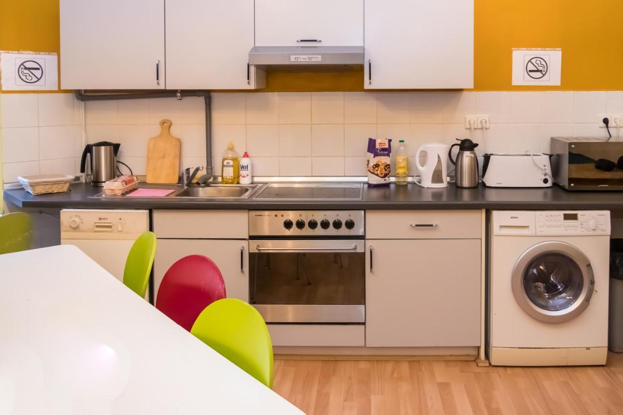 Pension Hostel Staycomfort Am Kurfuerstendamm Berlin Kültér fotó